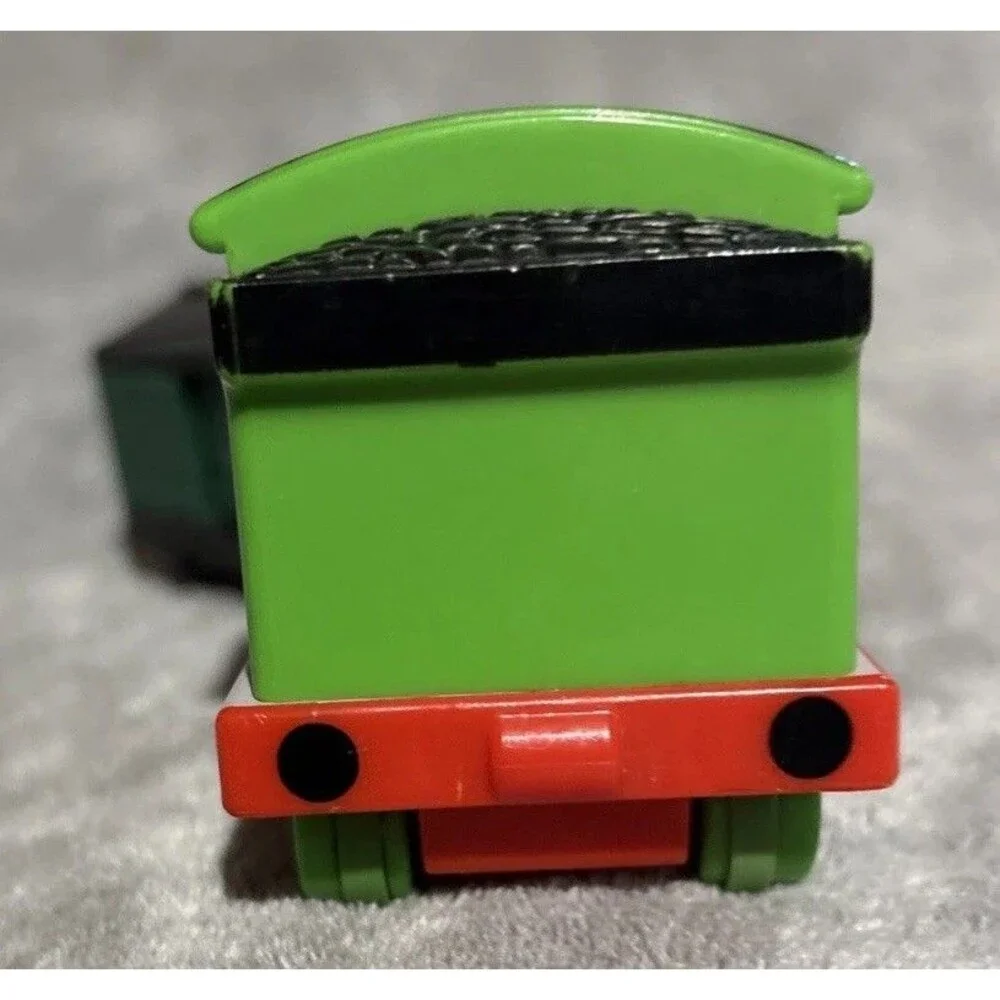 Thomas & Friends PERCY 2009 Trackmaster Train Engine Motorized Mattel And Cart